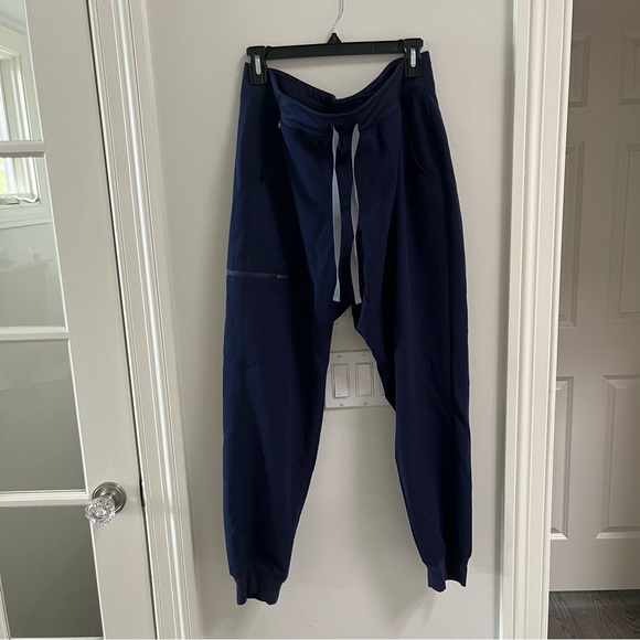 Figs Pants - FIGS technical collection